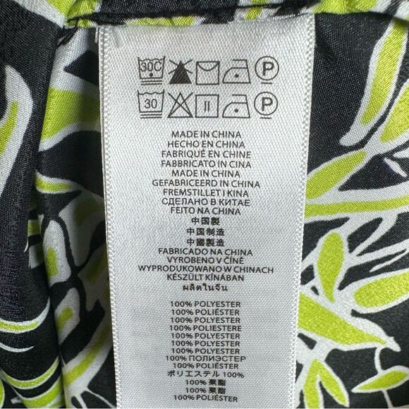 Michael Kors black and white green bamboo print pleated top size medium - Picture 5 of 5